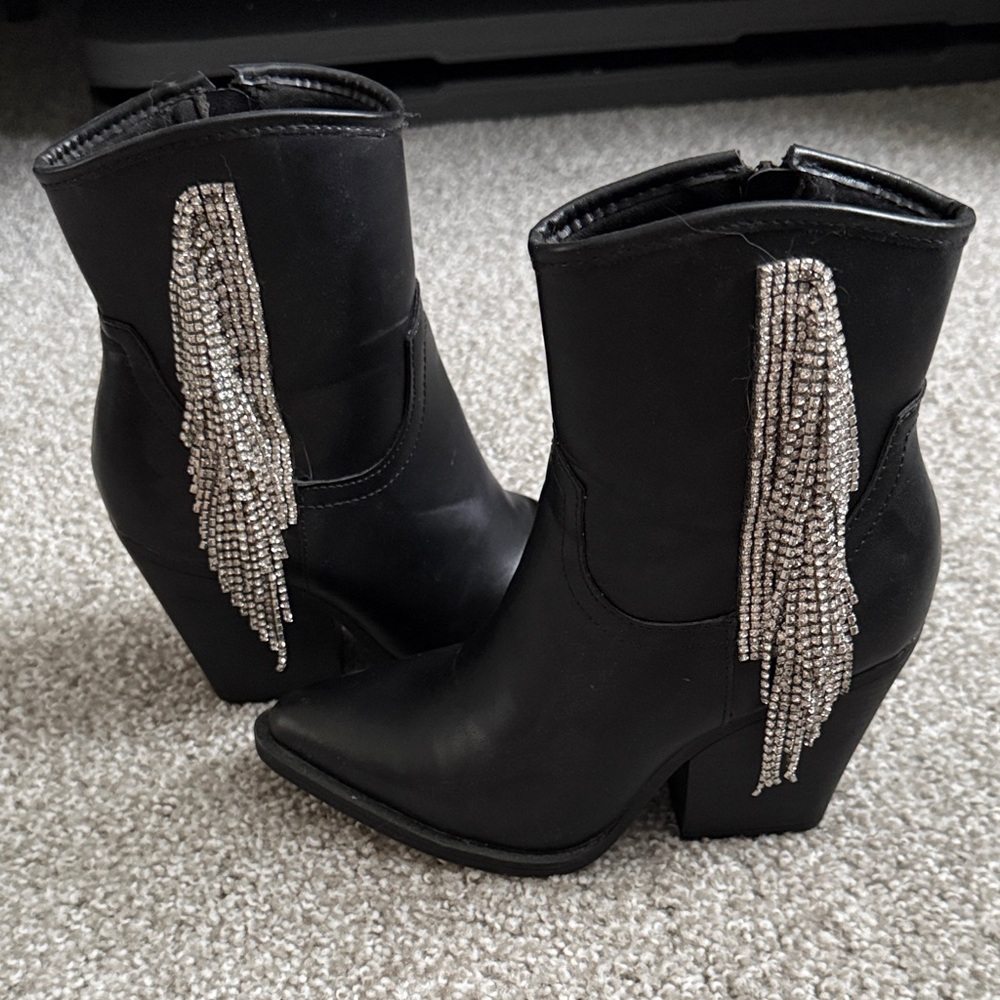 Elegant Black Heeled Boots with Rhinestone Tassels